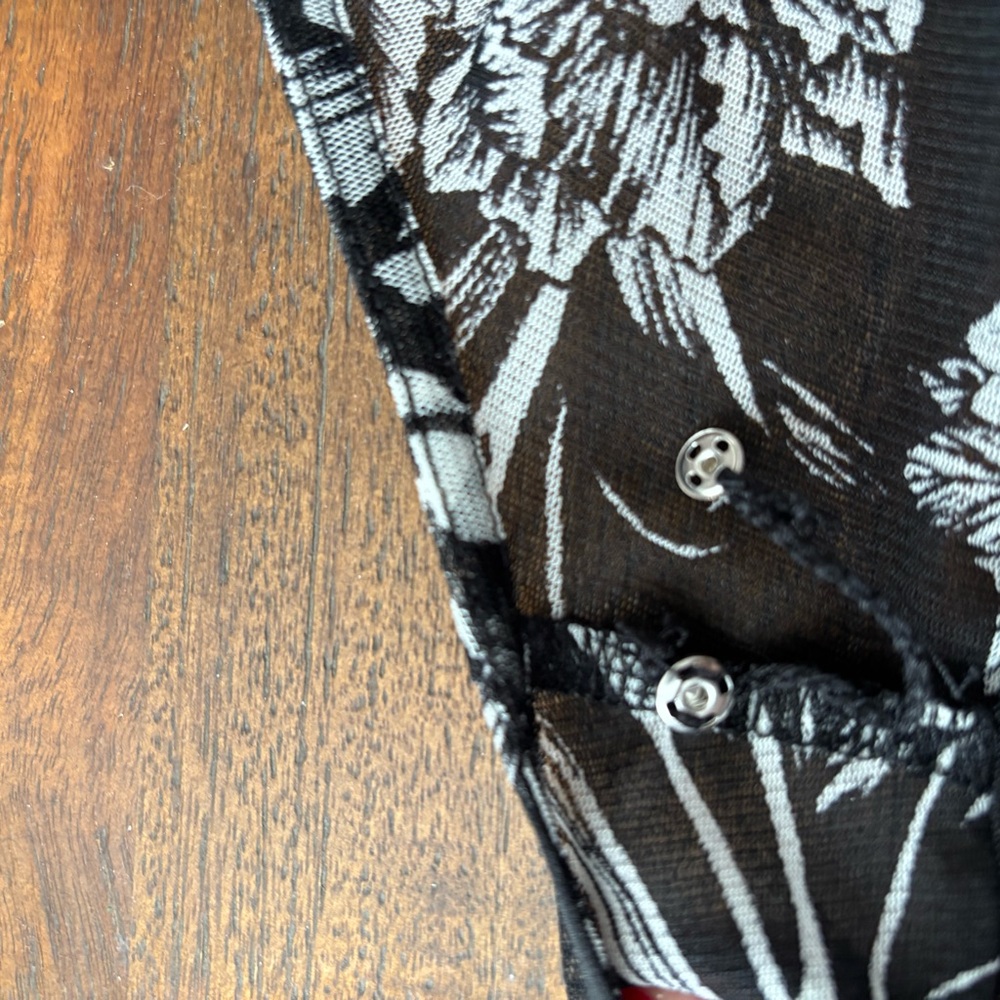 INC International Concepts Black and White Floral Top - Picture 3 of 7